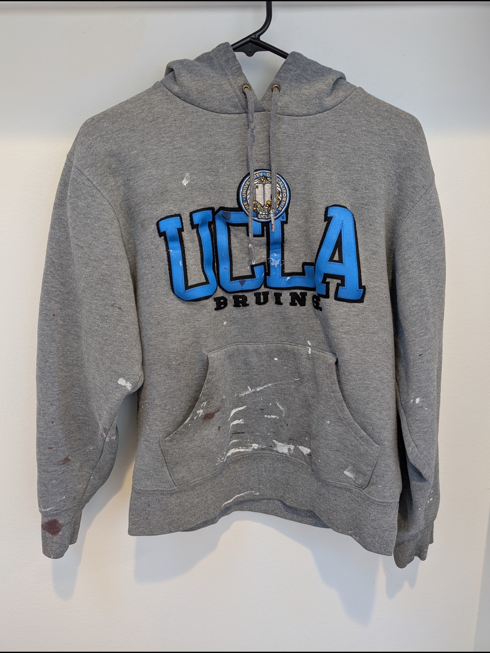 Jansport UCLA Bruins Hoodie Size M With Tasteful Paint Splotches 😆